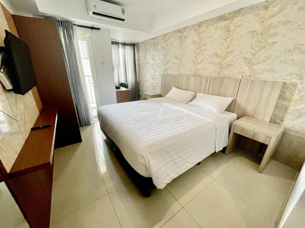 Nemuru Hotel Ciputat Pondokcabe Hilir Eksteriør billede