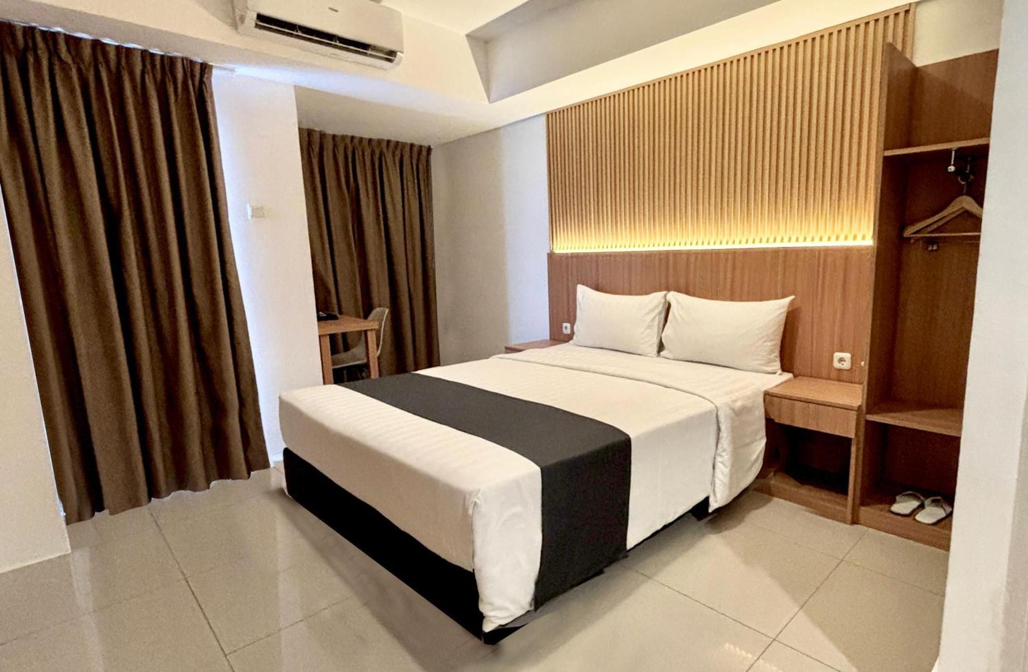 Nemuru Hotel Ciputat Pondokcabe Hilir Eksteriør billede